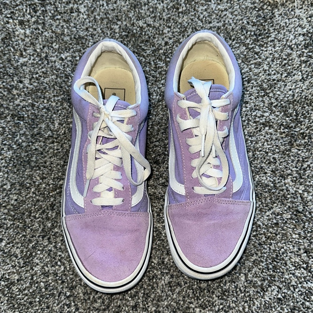 Vans Old Skool shoe in the retired lavender color. Women’s size 8.5